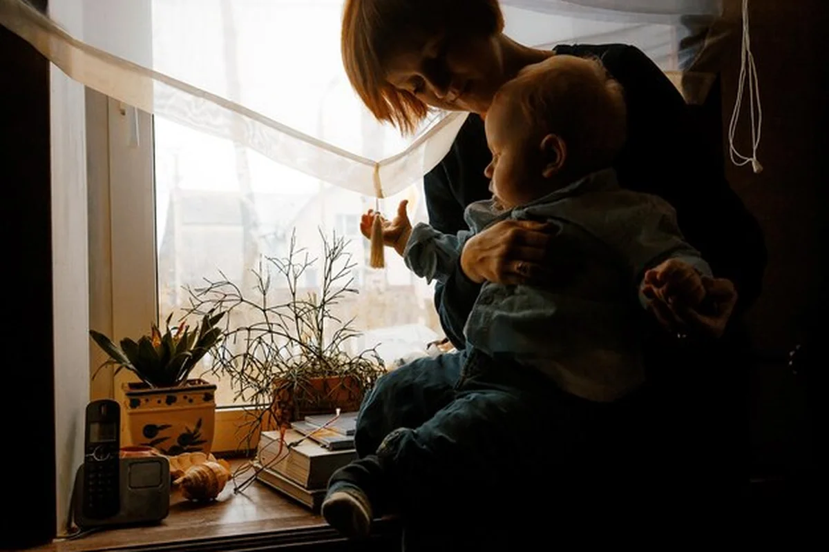 Matka i dziecko w domu